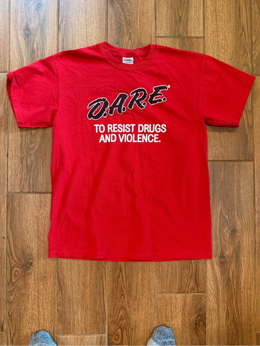 Red D.A.R.E. Short Sleeve Graphic Tee / men’s medium